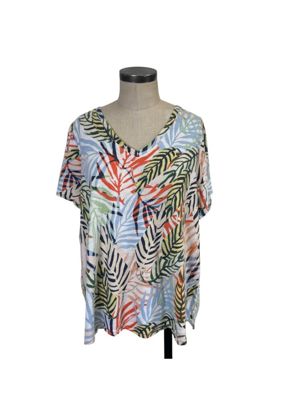 Tahari V Neck T Shirt Top 2X Palm